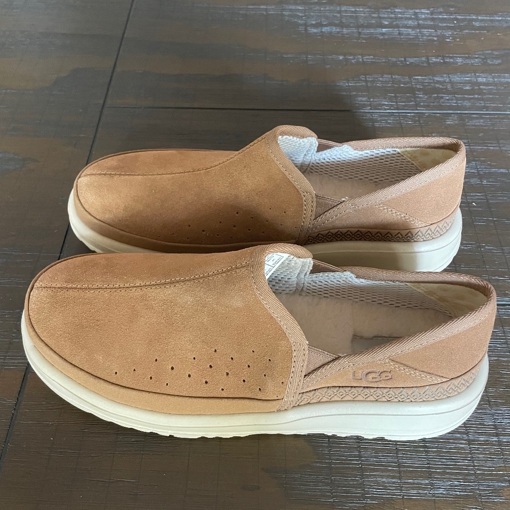 UGG Men’s Kick It Slip-On Slipper